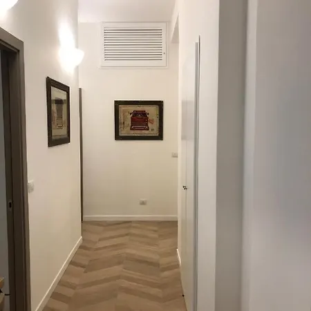 Apartment The Break - Via Veneto Charming *