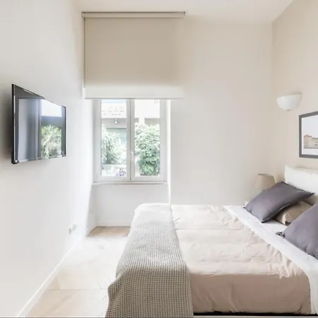 Apartment The Break - Via Veneto Charming