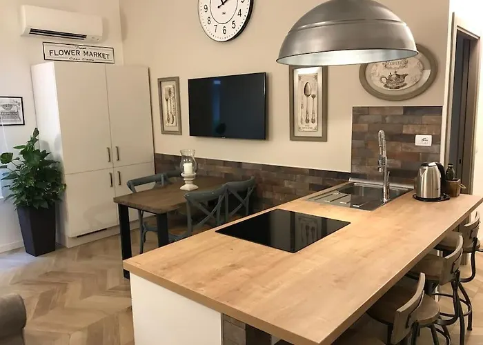 The Break - Via Veneto Charming